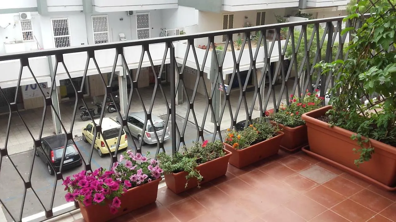 Casa Namaste Bed and Breakfast Λέτσε